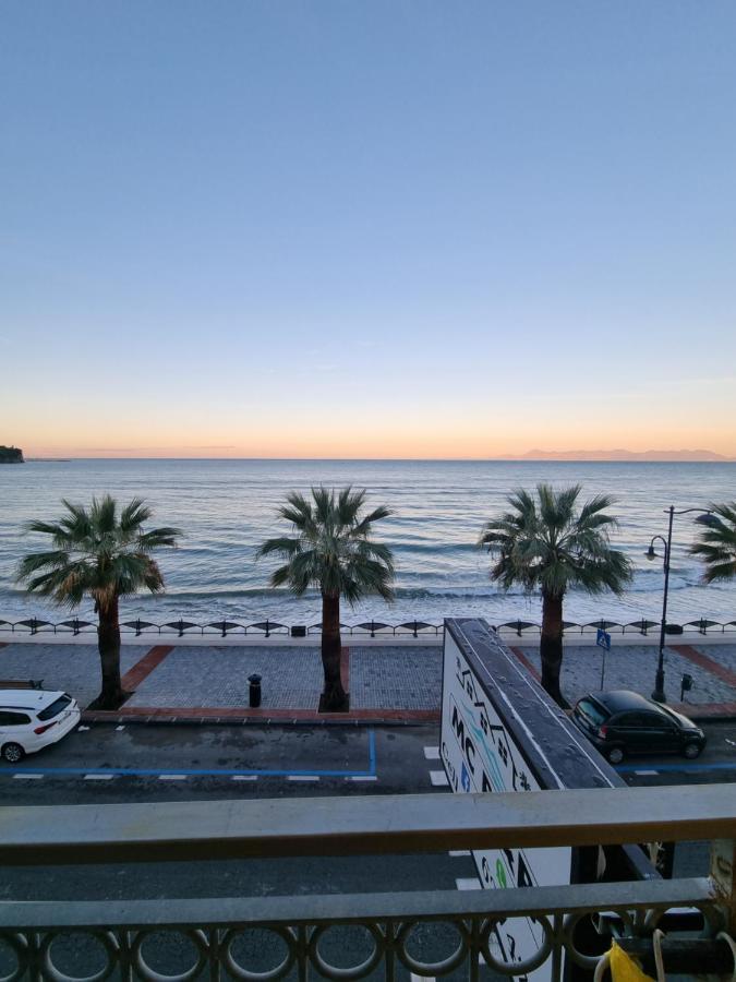 Mc B&B Agropoli Eksteriør billede